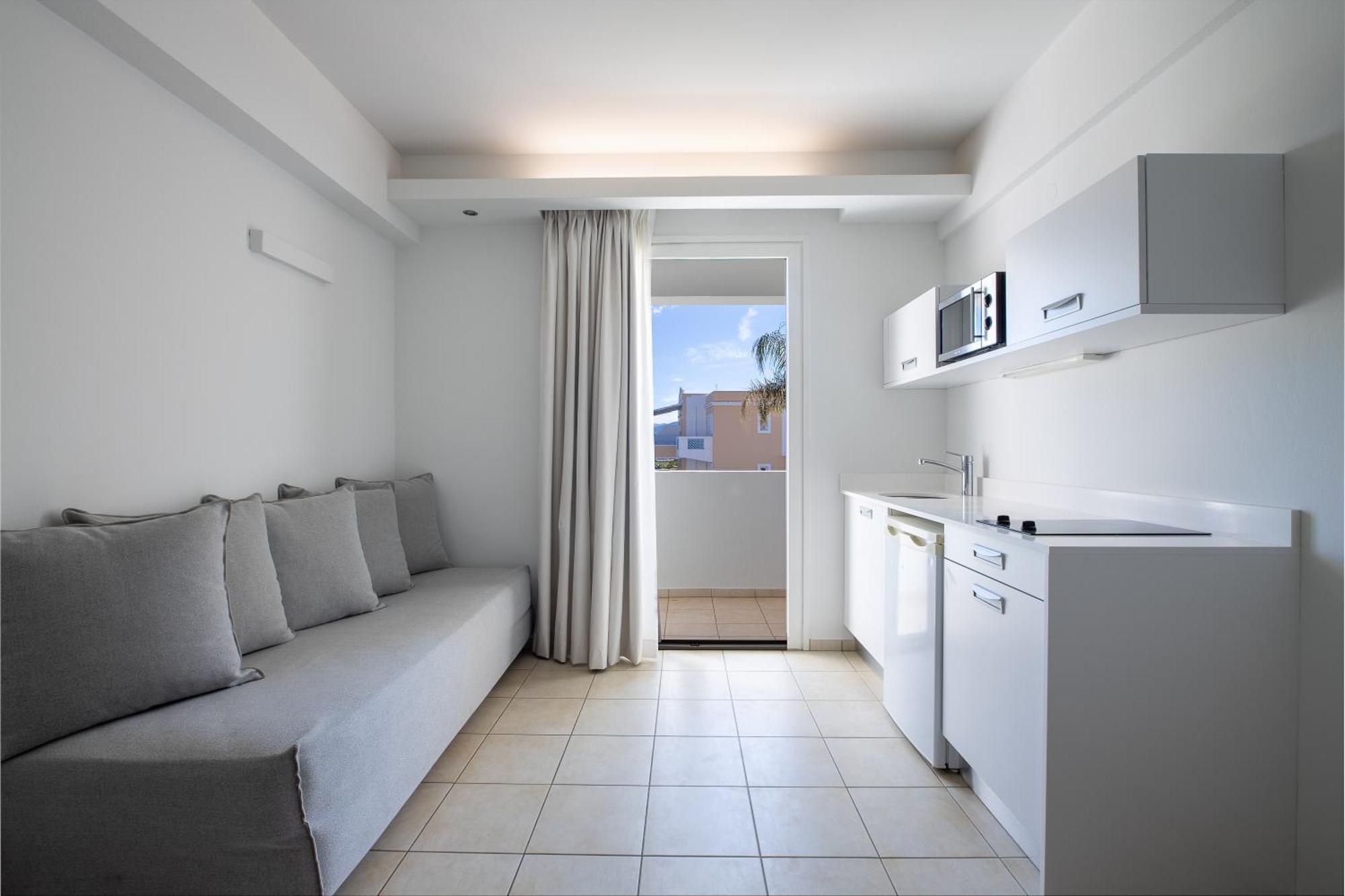 Akrogiali Beach Hotel Apartments Малія Номер фото